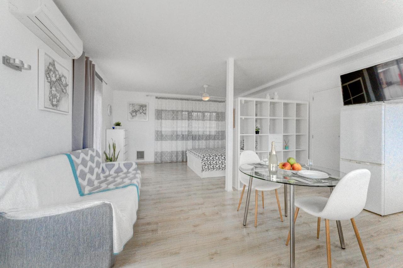 Amazing View Penthouse Huge Private Terrace Apartment *